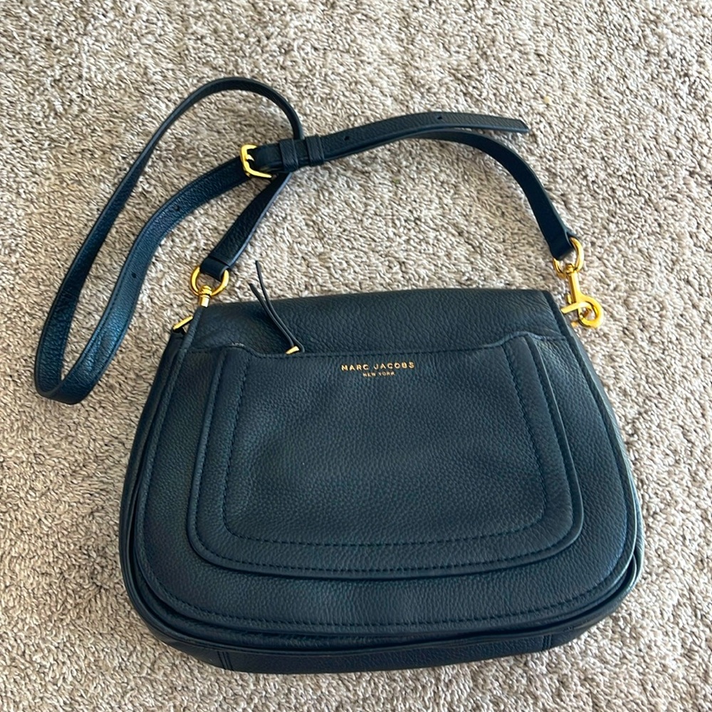 Marc Jacobs Black Leather Medium Crossbody Purse